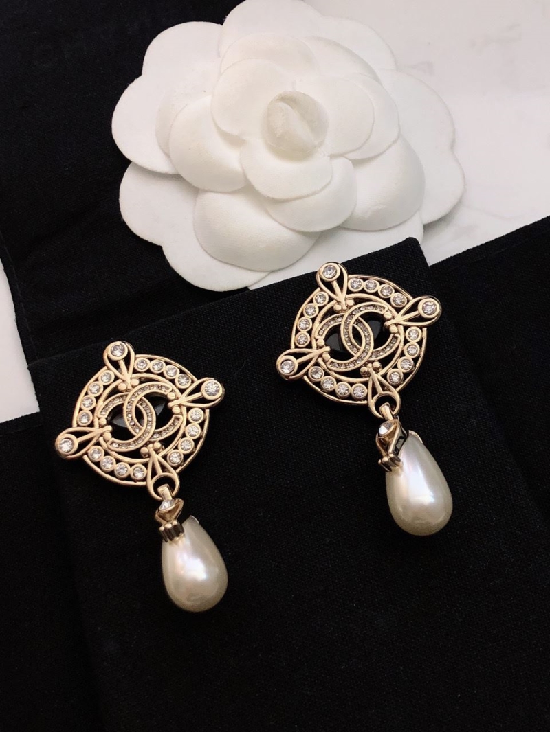 Ch**el earrings